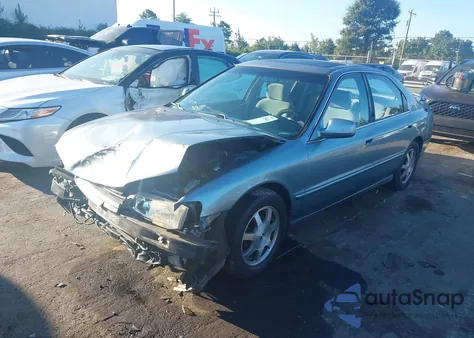 1994 Honda Accord Ex/Ex-R from USA, damaged, VIN 1HGCD5654RA111869